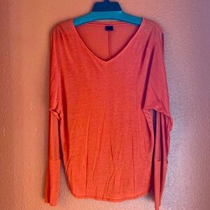 NWOT.  Light and airy rust colored casual top. Size Med